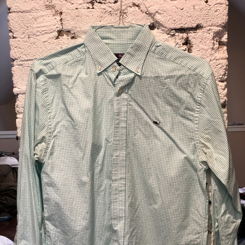 Vineyard Vines Button Down - Picture 2 of 3